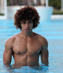 Muscles, muscles ! 5d5854a20163f.jpg