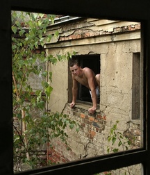 Today in the ruins 5d5fef66d8767.jpg