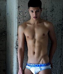 Men's stories 5db1a09541515.jpg