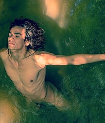 So much water! 5db6e5e4aad38.jpg