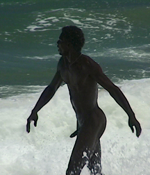 Beach fashion 5dd29eb229167.jpg