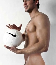 Ball and balls 5dd7faff3ec13.jpg