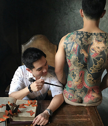Tattoos and boys 5de51281f1b3d.jpg