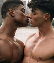 What a romanticism !!! Gay Sex Twinks 5e26fdb33b4d4.jpg