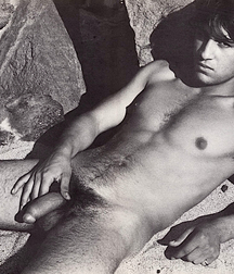 Mores of the past - classic black and white gay porn 5e288eb876a3c.jpg
