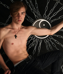 Spiderman's venom 5e57f5f344b30.jpg