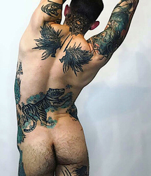 Tattoos and boys 5e88807788a9a.jpg