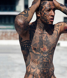 Tattoos and boys 5e8880a8ab19c.jpg