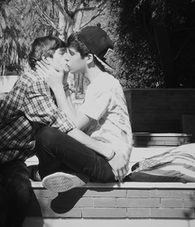Shadows and lights twinks gay porn tube 5f1c601581688.jpg