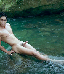 Gay Tube The world is Beautiful 5fc24f1646c2b.jpg