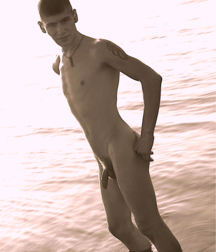 Gay Porn Miami beach 5ff71326382eb.png