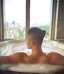 A Clean World Gay Tube 60758bd01050c.jpg