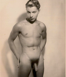 Gay Tube Beauty don't need Color 60b3e2a10317c.jpg