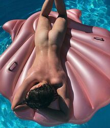 My friends pose gay boys porn 60e4444345b07.jpg