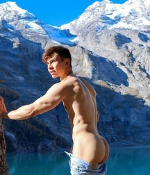 Gay Porn Resourcing in Squiltown 60f1d8eb8a670.jpg