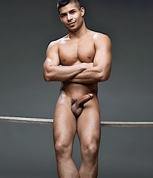 Gay Porn He plays with the greatest ! 610a8411151ad.jpg