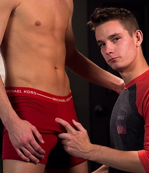 Dislodge the bird gay porn 610d87fc7c222.jpg