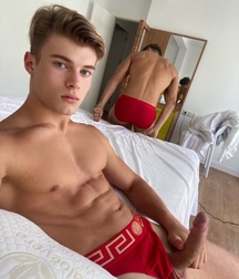 Strawberry Flavor Twink Tube 612d2f729f3c9.jpg
