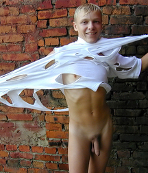 Gay Porn Morning promise 615aef86809d2.jpg