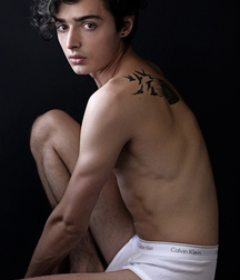 Gay Porn Where's my gift twinks 616c0cf8eba7e.jpg