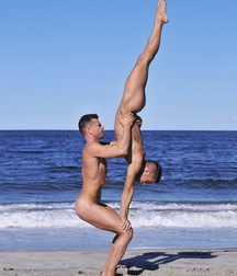 Gay Porn Descendants of Caesar 6194f88877dba.jpg