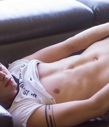 Gay Porn Gazette on Wednesday 619ee8891d68e.jpg