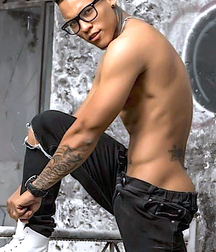 Casual Outfit Art Gay Porn 61dde84aeb69a.jpg