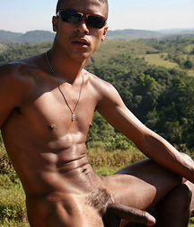 Town and Beach Gay Porn Twinks 620036793adfa.jpg