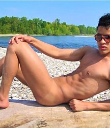 Which beach this summer heat water twink tube 6227c57299fea.jpg