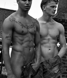 Gay Porn Paris Spleen Art 629bbd7ac3e40.jpg