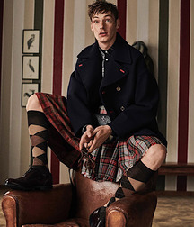 Great British Jubilee Twinks Gay Porn 62a0fda61c33c.jpg