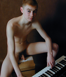 Entertainment Arts Boys Porn 62d46433b2288.jpg