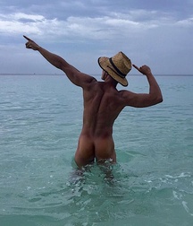 Like a September perfume TWINK JOCK GUYS PORN 630b4b77e9fea.jpg