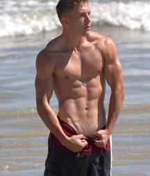 G-RATED GUYS 58e50d68da057.jpg