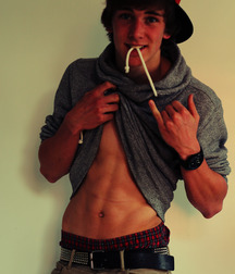 G-RATED GUYS 58e50d752add2.jpg