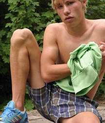 G-RATED GUYS 58e50dbba41c2.jpg