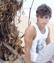G-RATED GUYS 58e50eab7d63c.jpg