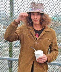 Caleb McGillvary aka Kai the Hitchhiker  58ec0c0f6abaa.jpg