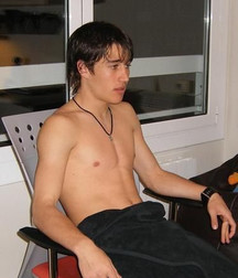 Young Mascline Men 5901d75d3bddf.jpg
