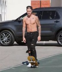 SKATER BOYS 596c8b0cae6b3.jpg
