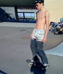 SKATER BOYS 596c8b29c0584.jpg