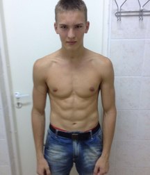 Young Russian Men 59c945986fab4.jpg