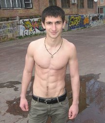 Young Russian Men 59c945ee9f922.jpg