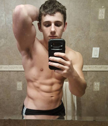 MUSCLE BOYS