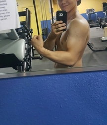 MUSCLE BOYS 5a4707fbf3a89.jpg