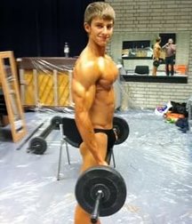 More Muscle Boys 5a49be5961996.jpg