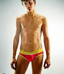 Athletic Masculine Handsome Boys 5a4ce18d4259b.jpg