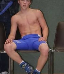 Athletic Masculine Handsome Boys 5a4ce20d2b894.jpg