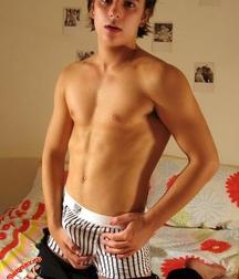 Skinny to Average boys 5a4d935b1b237.jpg