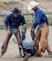 COWBOYS AND INDIANS 5a5267740d938.jpg